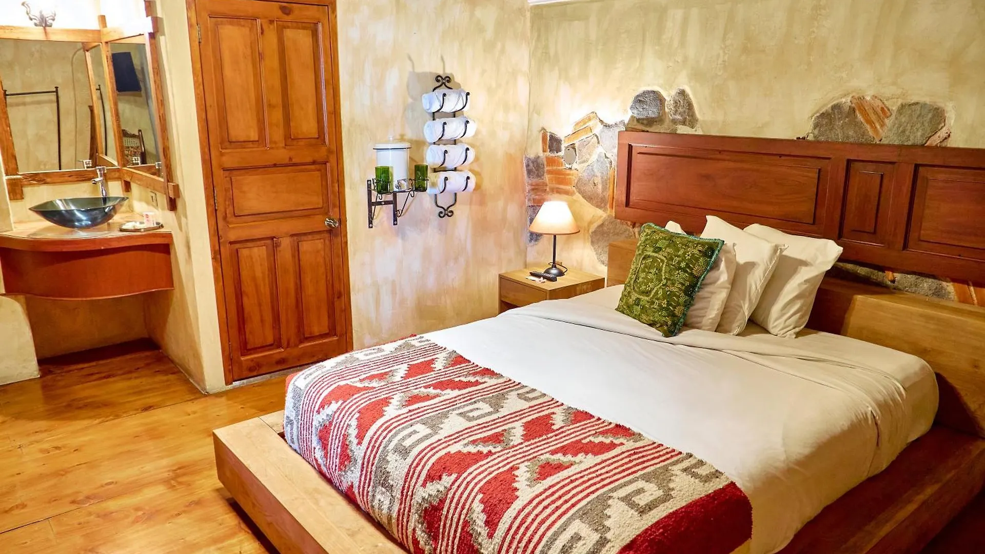 Naif Boutique Hotel Antigua Guatemala