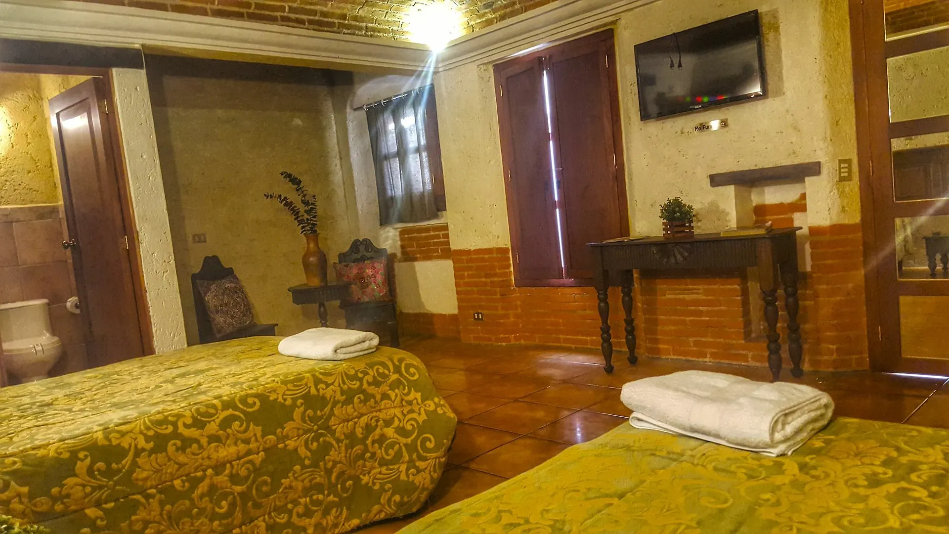 Naif Boutique Hotel Antigua 4*,